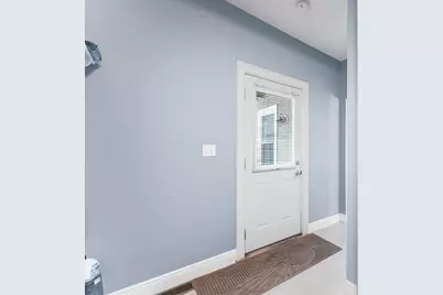 66 Essex St #1, Salem, MA 01970 - Photo 14