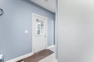 66 Essex St, Salem, MA 01970 - Photo 14