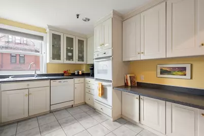 20 Gloucester St #3, Boston, MA 02115 - Photo 10