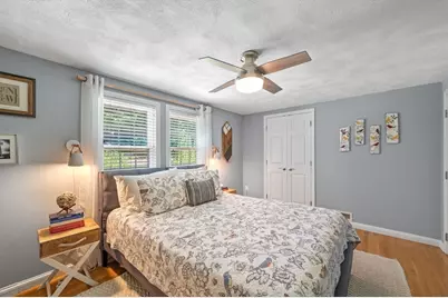 66 Spring St, Stoneham, MA 02180 - Photo 26