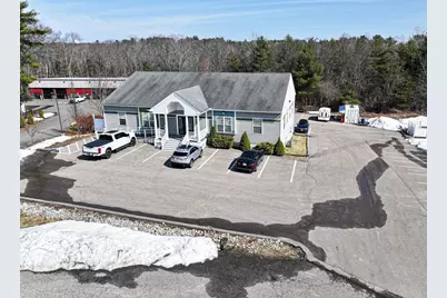 8 Charlesview Rd, Hopedale, MA 01747 - Photo 2