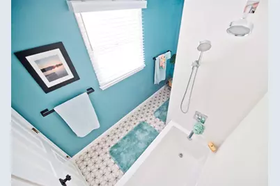 16 Warren Ave #16, Newton, MA 02465 - Photo 16
