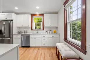32 Stocker Ave, Lynn, MA 01904 - Photo 8
