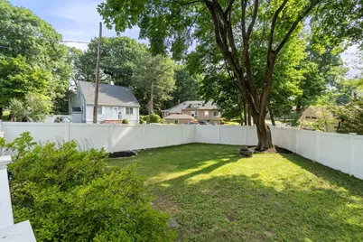 32 Stocker Avenue, Lynn, MA 01904 - Photo 30