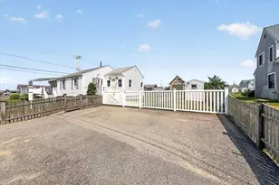 122 Beach, Marshfield, MA 02050 - Photo 32