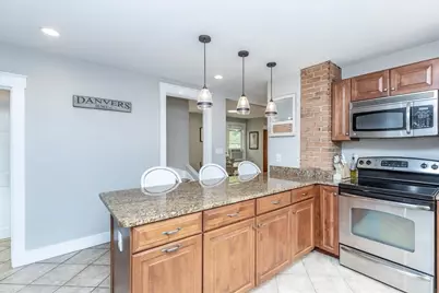27 Chestnut Street, Danvers, MA 01923 - Photo 10
