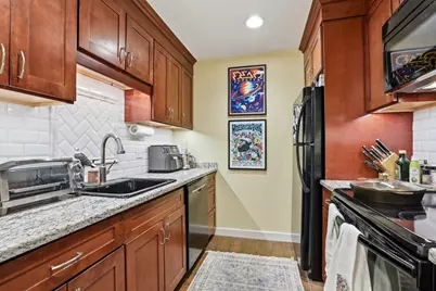 130 Appleton St #1E, Boston, MA 02116 - Photo 8