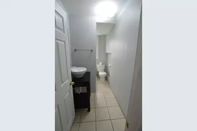 25 Sherman St #2, Peabody, MA 01960 - Photo 6