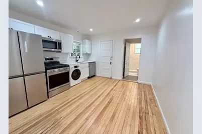 5 Stoneland Rd #1, Worcester, MA 01603 - Photo 1