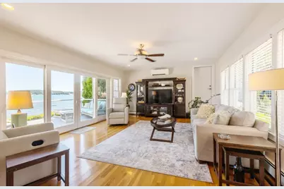 12 Shore Dr, Kingston, MA 02364 - Photo 16