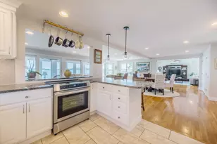 12 Shore Dr, Kingston, MA 02364 - Photo 14