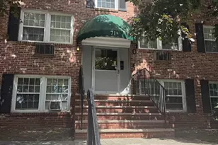 71 Mystic St, Methuen, MA 01844 - Photo 2