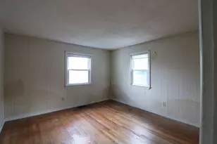 22 Windsor Rd, Beverly, MA 01915 - Photo 16