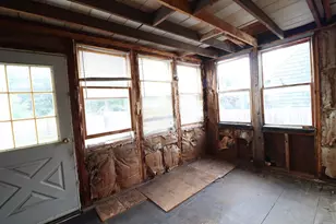 22 Windsor Rd, Beverly, MA 01915 - Photo 12