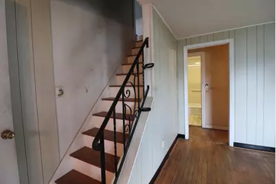22 Windsor Rd, Beverly, MA 01915 - Photo 6