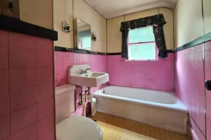 994 Pleasant St, Canton, MA 02021 - Photo 18