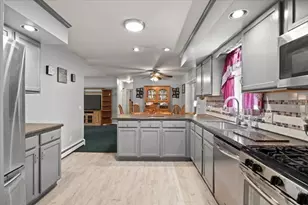 418 Webster St, Hanover, MA 02339 - Photo 26