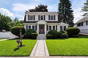 12 Sunset Rd, Stoneham, MA 02180 - Photo 1