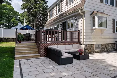 12 Sunset Rd, Stoneham, MA 02180 - Photo 26