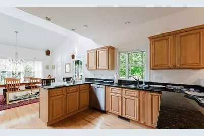 14 Hathaway Pond Circle #14, Rochester, MA 02770 - Photo 8