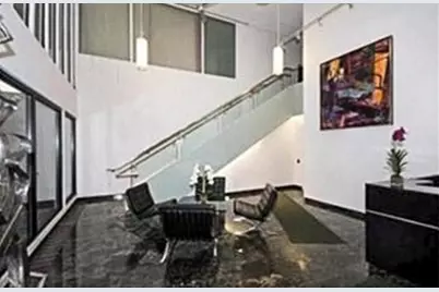566 Commonwealth Ave #409, Boston, MA 02215 - Photo 6