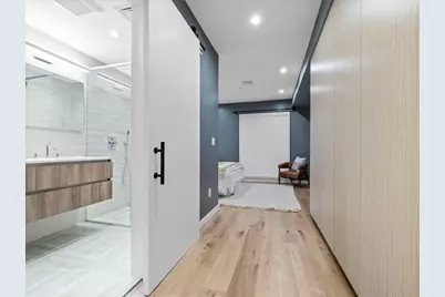 362-364 W Broadway #2, Boston, MA 02127 - Photo 8