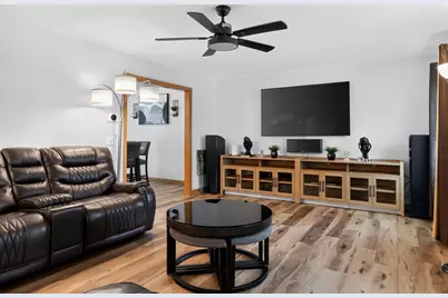40 Bissell Ave, Springfield, MA 01119 - Photo 6