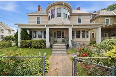 384-386 High St, Lowell, MA 01852 - Photo 4