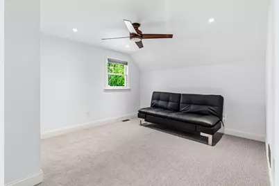 33 Rattle Hill Rd, Southampton, MA 01073 - Photo 32