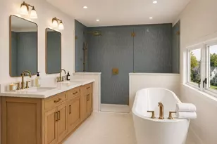 20 Pine St, Newburyport, MA 01950 - Photo 8