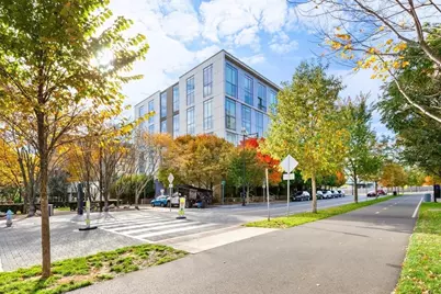 1 Earhart St #520, Cambridge, MA 02141 - Photo 22