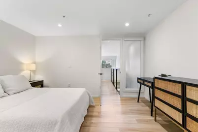 1 Earhart St #520, Cambridge, MA 02141 - Photo 16