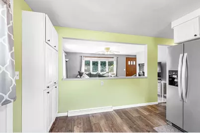 4 Cox Street, Chicopee, MA 01013 - Photo 10