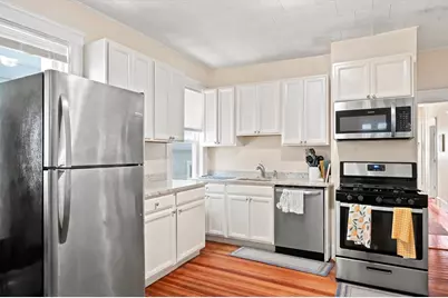 17 Dow St, Somerville, MA 02144 - Photo 8