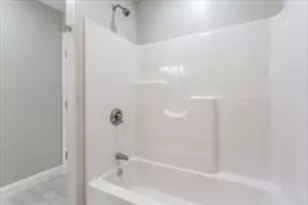 579 Summit St, Fall River, MA 02724 - Photo 18