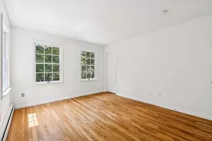26 Foster St, Mattapoisett, MA 02739 - Photo 12