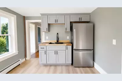 33 Mill St, Greenfield, MA 01301 - Photo 14