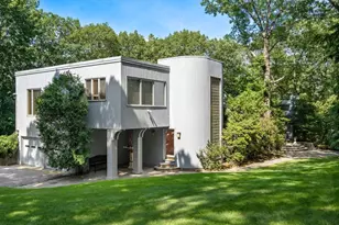 108 Codman Rd, Brookline, MA 02445 - Photo 2