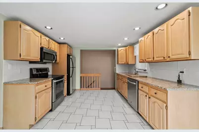 41 Samoset Rd, Peabody, MA 01960 - Photo 8