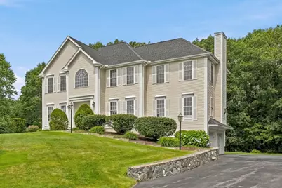 247 Webster Woods Ln, North Andover, MA 01845 - Photo 2