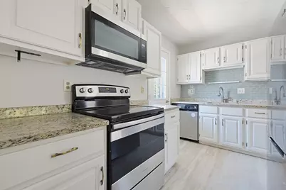 425 Main Street #9D, Hudson, MA 01749 - Photo 6