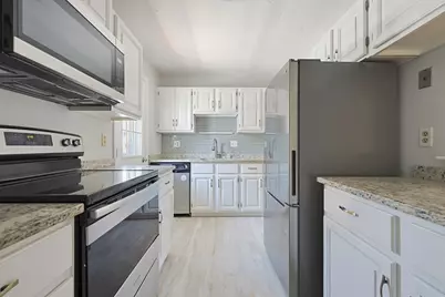 425 Main Street #9D, Hudson, MA 01749 - Photo 1