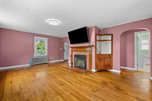 29 Pleasant St, Spencer, MA 01562 - Photo 14