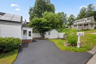 29 Pleasant St, Spencer, MA 01562 - Photo 4