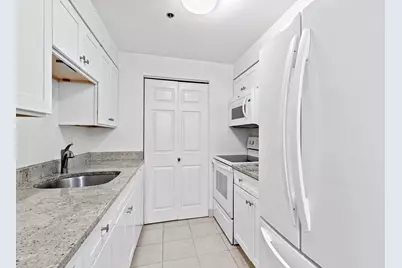 357 Commercial Street #418, Boston, MA 02109 - Photo 14