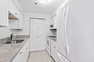 357 Commercial St, Boston, MA 02109 - Photo 14