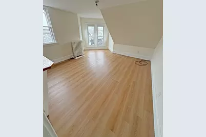 393 Pleasant Street, New Bedford, MA 02740 - Photo 8