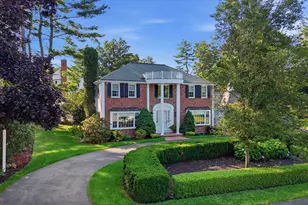 2 Russell Rd, Lynnfield, MA 01940 - Photo 2