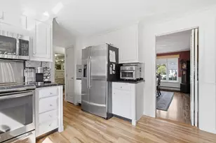 2 Russell Rd, Lynnfield, MA 01940 - Photo 16
