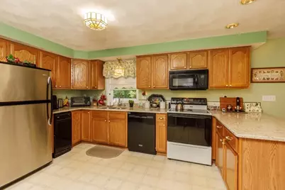 26 Cushing Lane, Lunenburg, MA 01462 - Photo 2